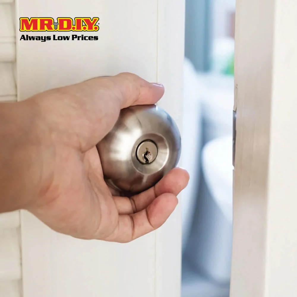 FIGHTER 3981 SS/SP Silver Cylinder Stainless Steel Entrance Knob Door Lock Set (60mm) - Image 3